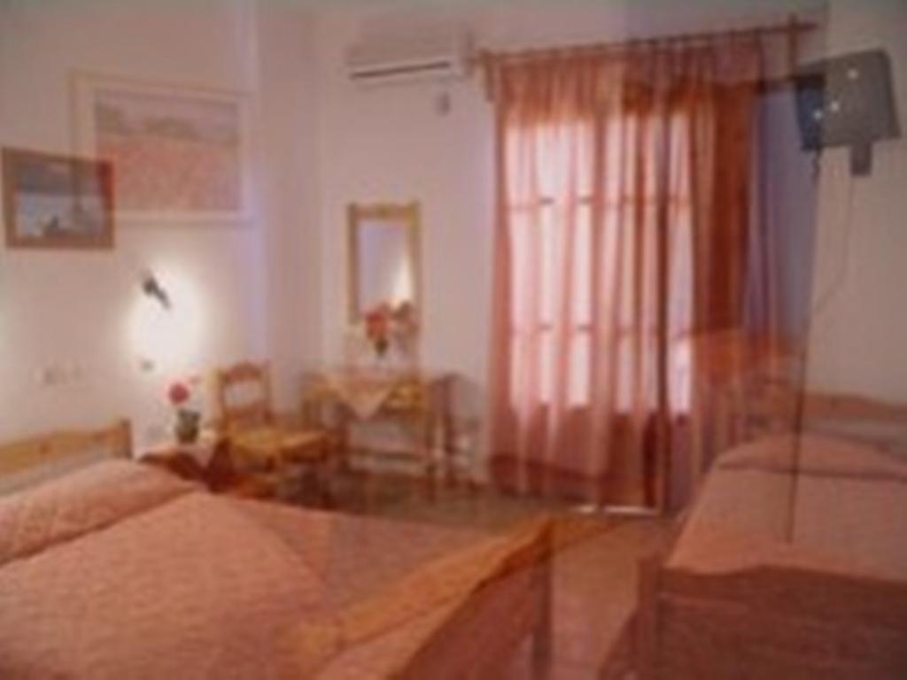 Guesthouse Christos Skopelos Zimmer foto